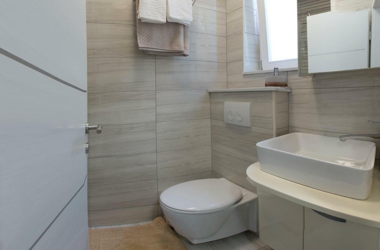 & Lea Guest house